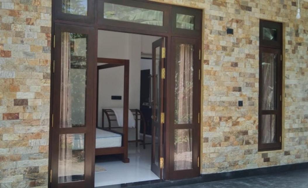 Villa Elegant - Weligama Exterior photo